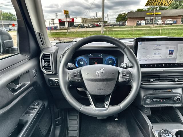 Used 2025 Ford Bronco Sport Outer Banks AWD/4WD image 13