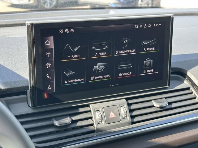 Used 2025 Audi Q5 2.0T Premium Plus w/ Premium Plus Package AWD/4WD image 31