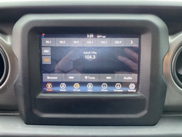 Certified 2023 Jeep Wrangler Willys image 23