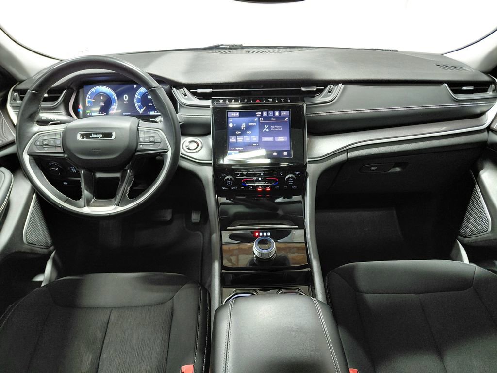 Certified 2022 Jeep Grand Cherokee L Laredo w/ Luxury Tech Group I AWD/4WD image 20