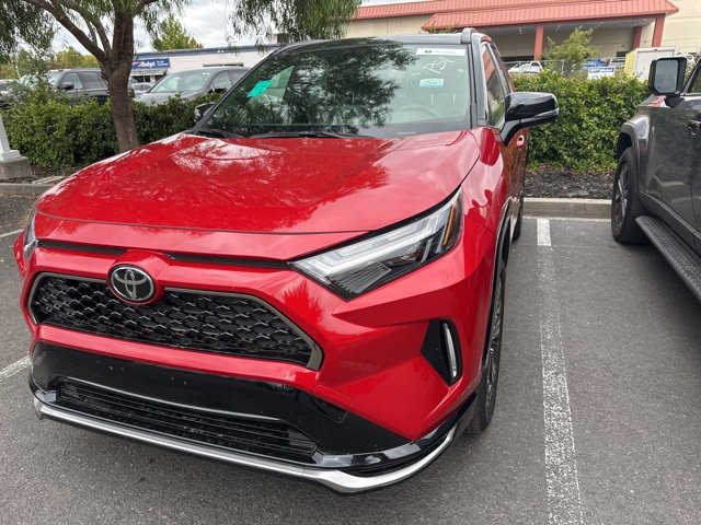 Certified 2025 Toyota RAV4 XSE image 17