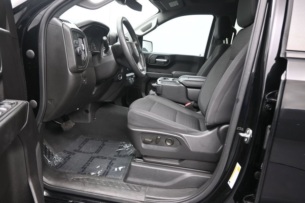 Used 2022 Chevrolet Silverado 1500 Custom RWD image 13