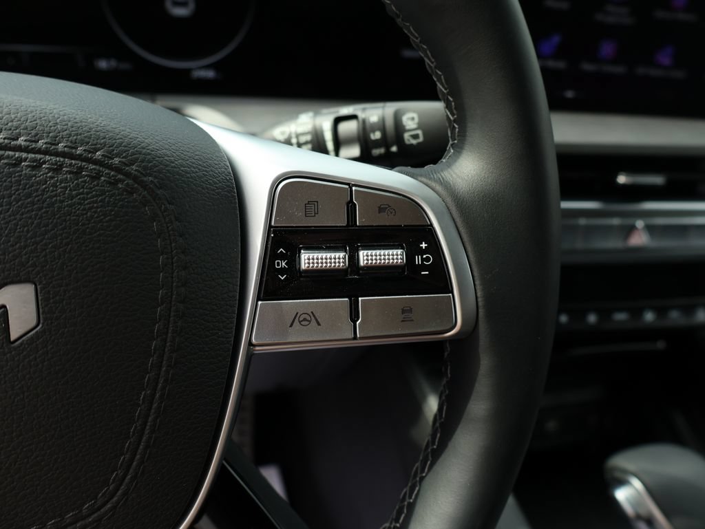 Used 2025 Kia Telluride SX X-Line AWD/4WD image 35