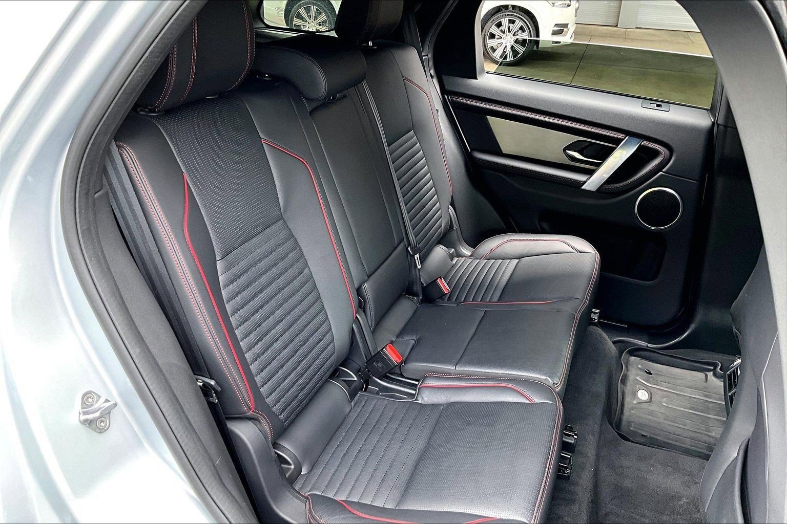 Used 2023 Land Rover Discovery Sport S R-Dynamic image 29