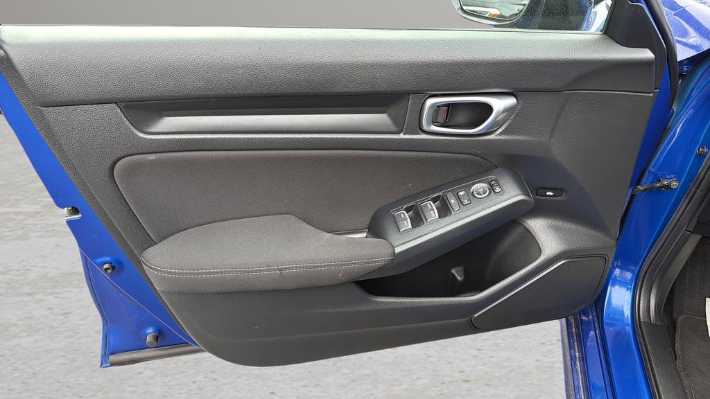 Used 2023 Honda Civic Sport image 10