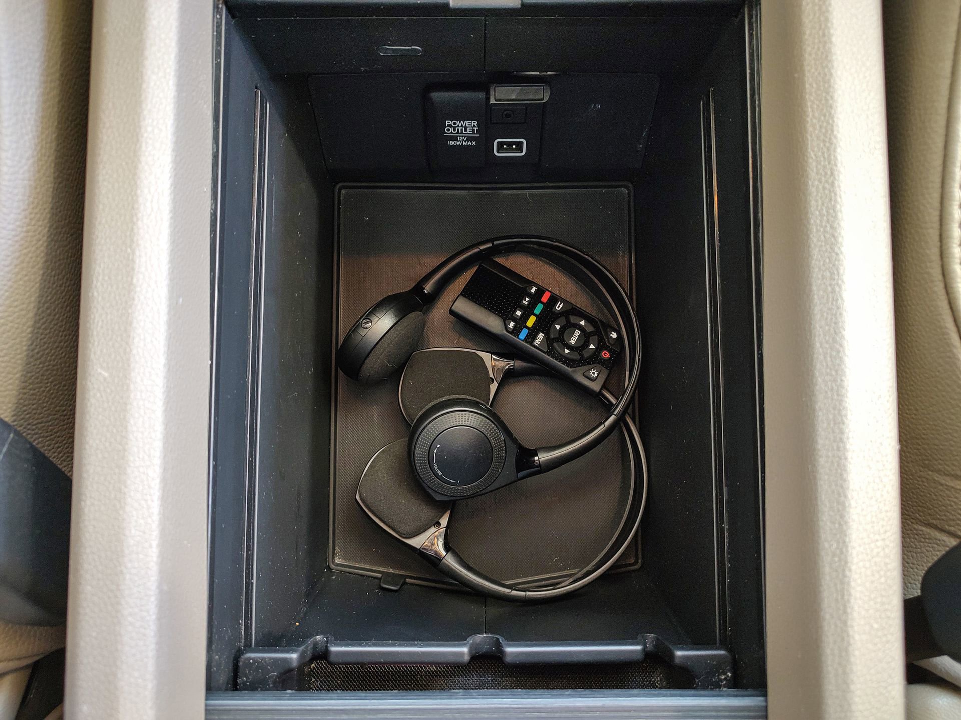 Used 2021 Honda Pilot Touring image 37