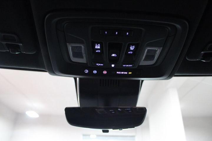 Used 2024 Chevrolet Silverado 2500 High Country w/ High Country Premium Package AWD/4WD image 43