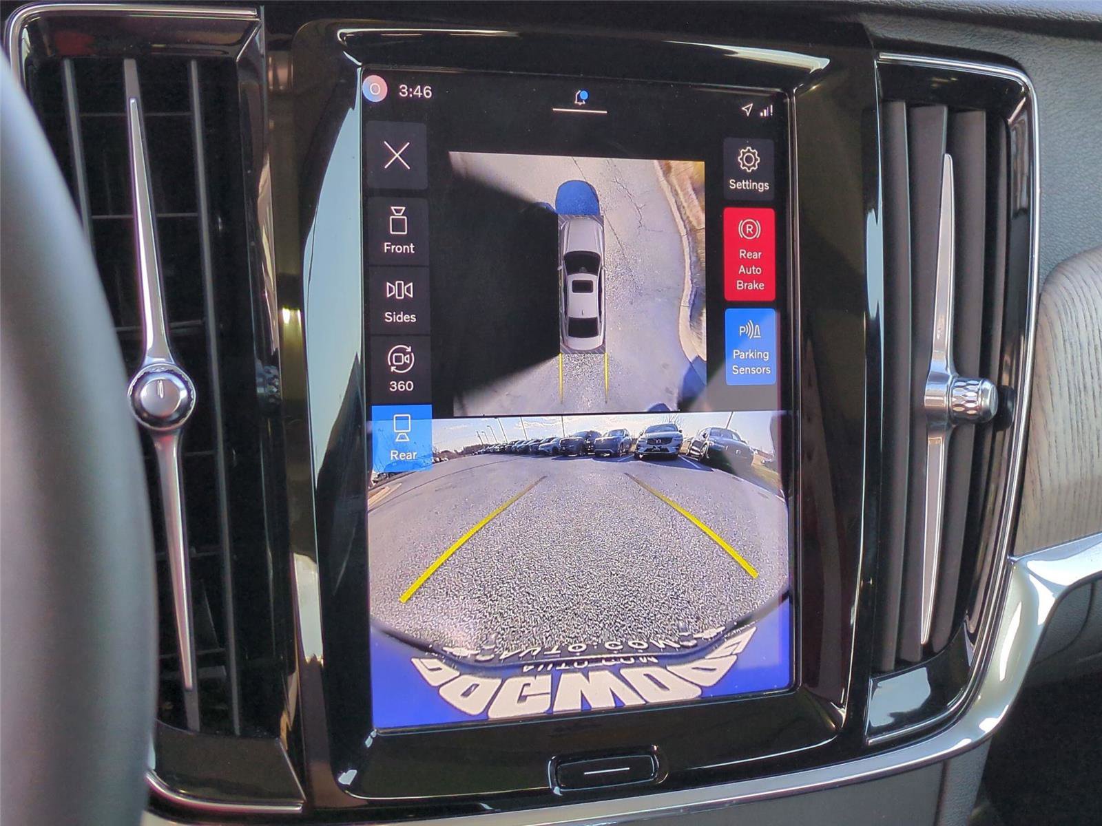 Used 2025 Volvo S90 B6 Plus image 12