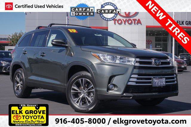 Certified 2019 Toyota Highlander Plus FWD image 1