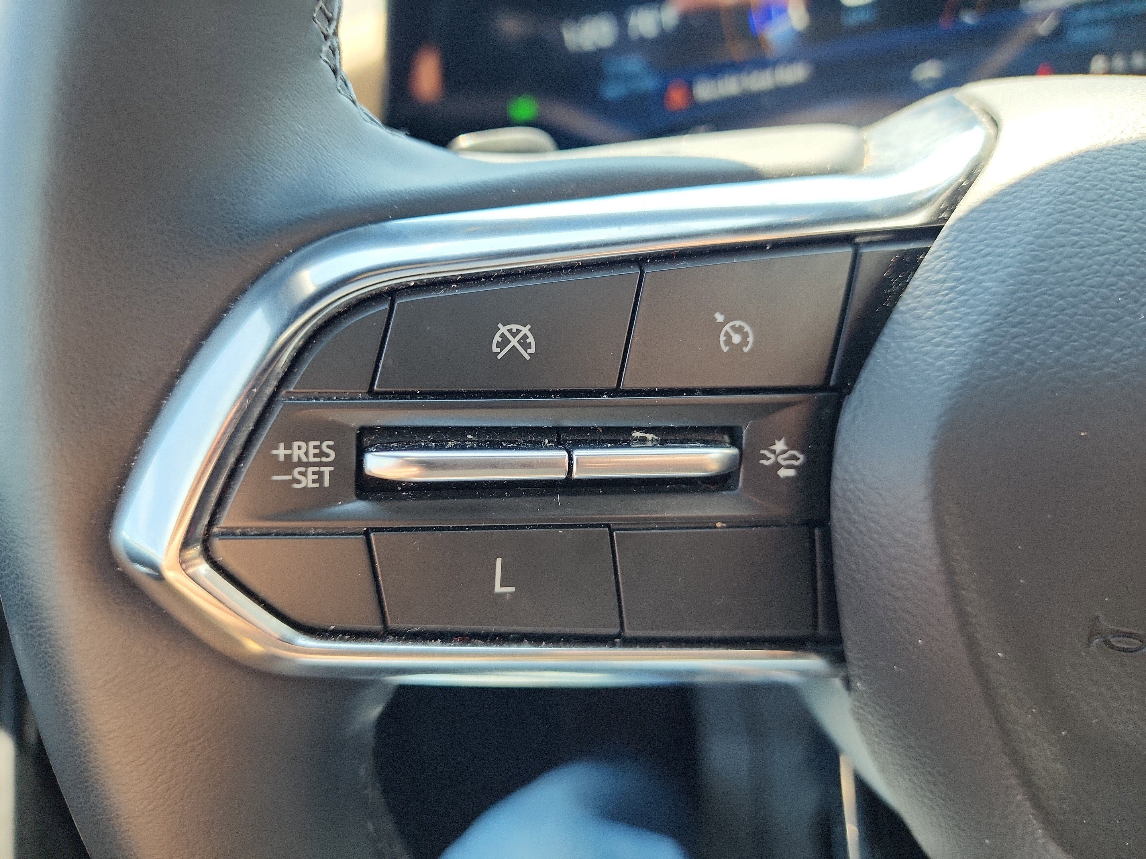 Certified 2025 Chevrolet Equinox ACTIV w/ Safety and Technology Package AWD/4WD image 22