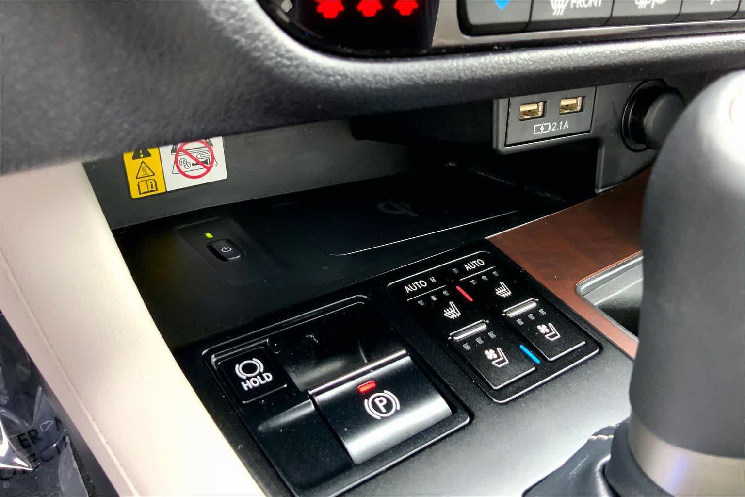Certified 2022 Lexus RX 450h AWD w/ Premium Package image 34