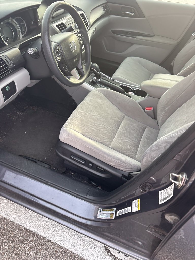 Used 2015 Honda Accord EX image 3