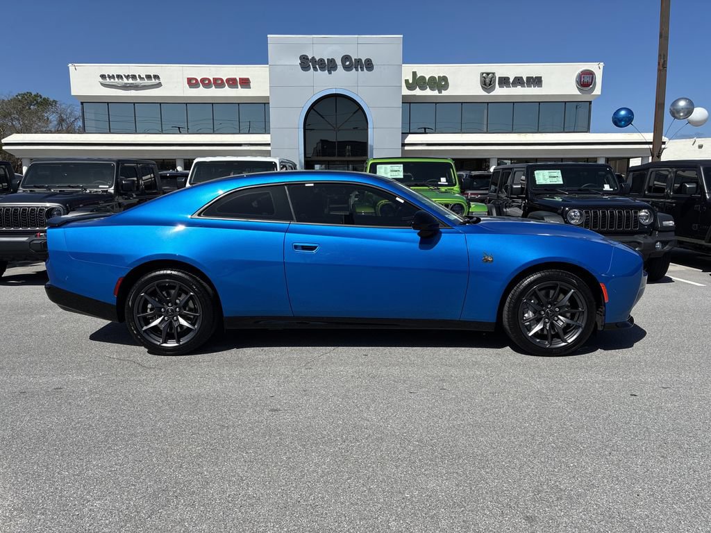 New 2026 Dodge Charger Scat Pack w/ Blacktop Package AWD/4WD image 4