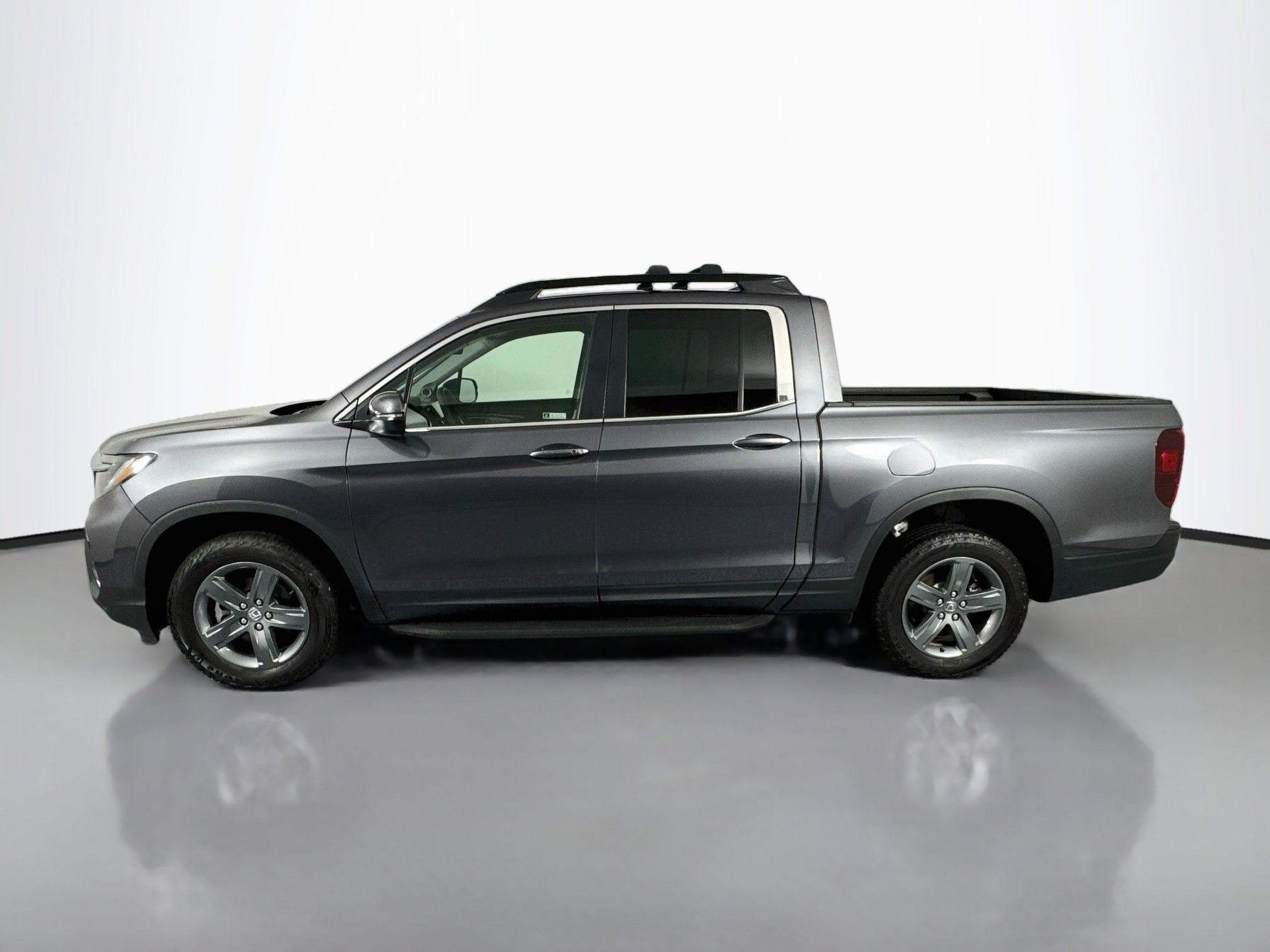 Certified 2023 Honda Ridgeline RTL image 8