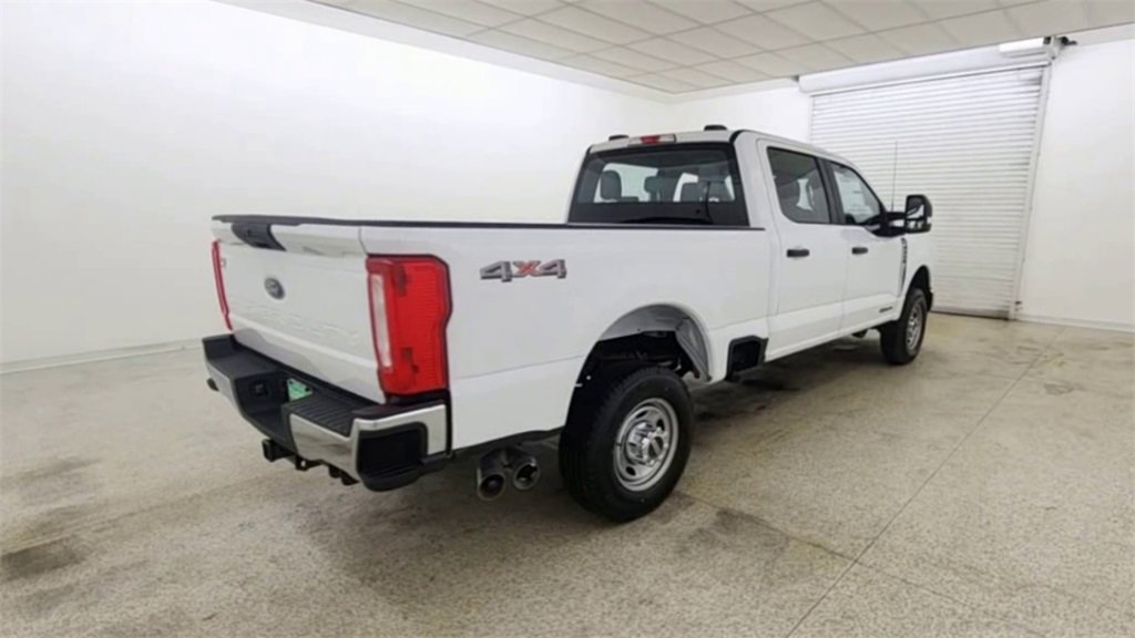 New 2025 Ford F350 XL w/ XL Chrome Package image 8