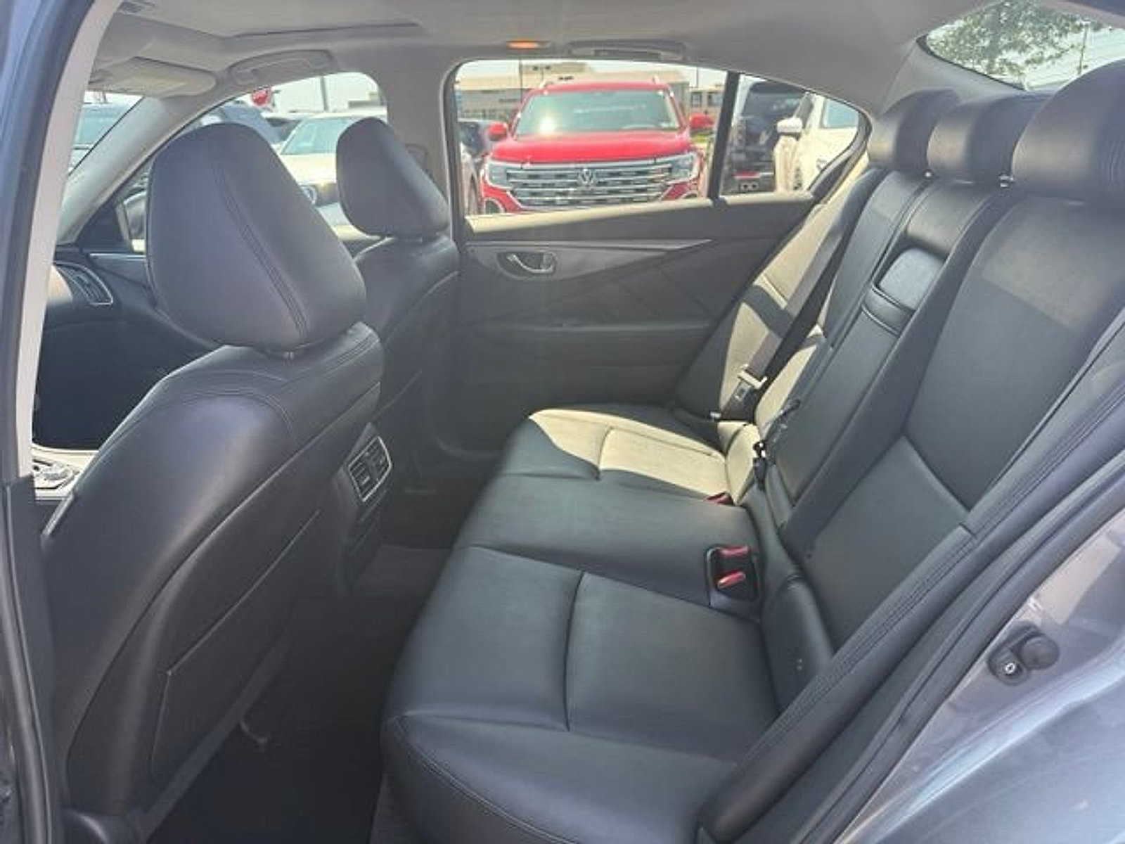 Used 2016 INFINITI Q50 3.0t Premium w/ Driver Assistance Package AWD/4WD image 20