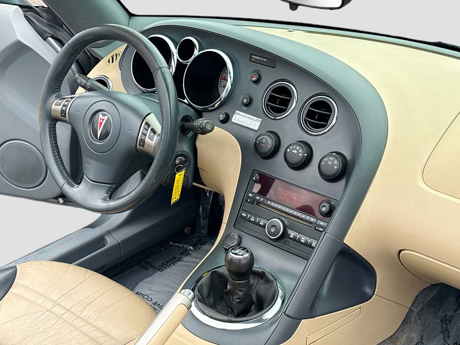 Used 2006 Pontiac Solstice Convertible w/ Premium Package image 5