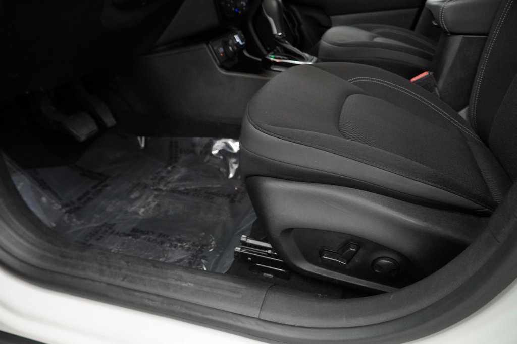 Used 2022 Jeep Renegade Altitude w/ Convenience Group image 36