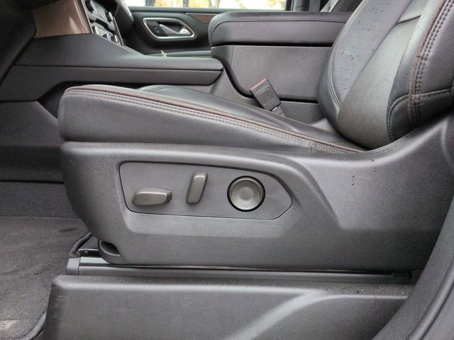 Used 2024 Chevrolet Suburban High Country image 21