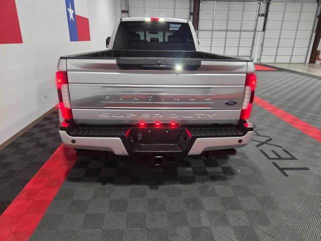 Used 2017 Ford F450 Platinum image 26
