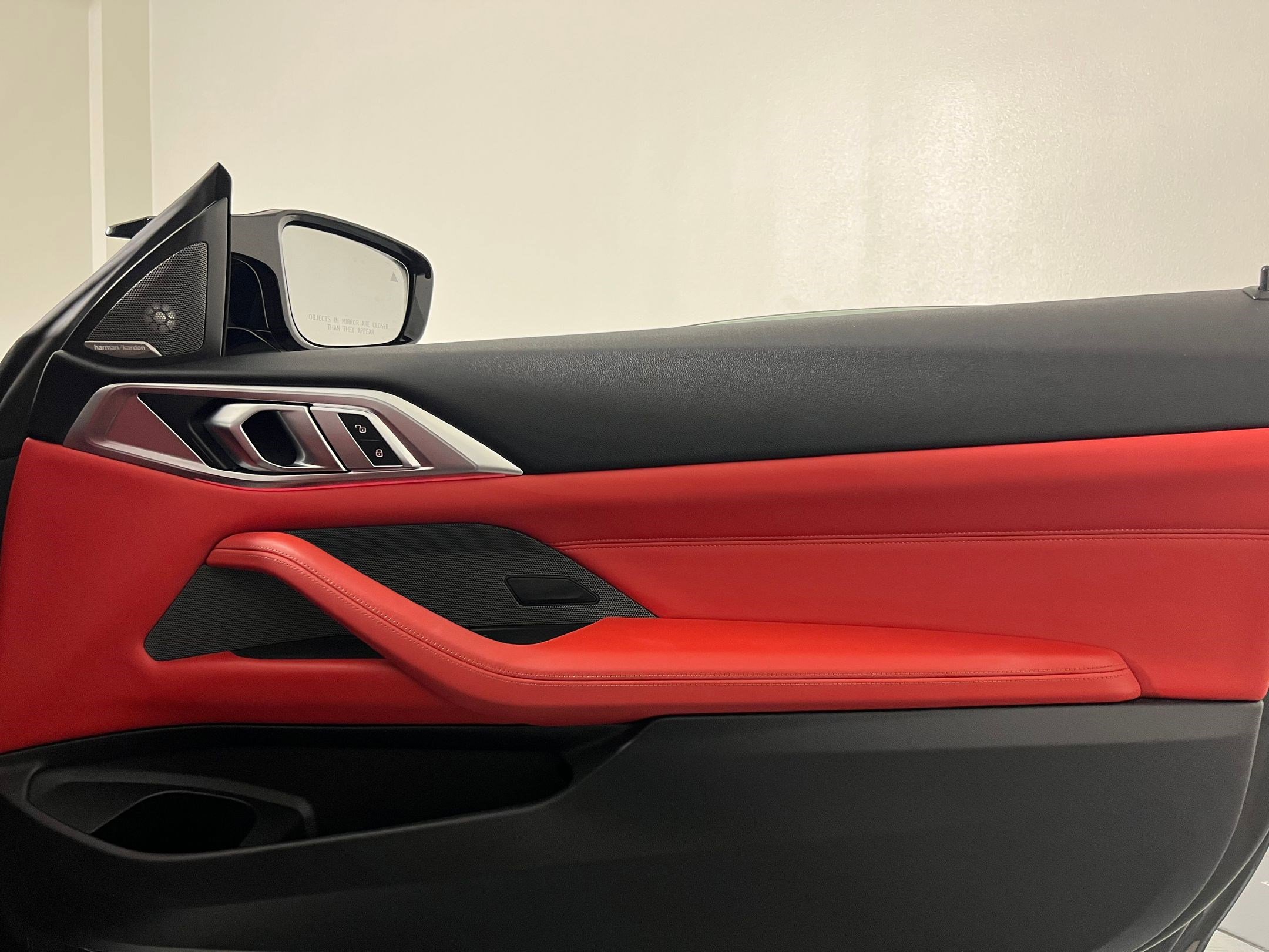 Used 2025 BMW M4 Coupe w/ Executive Package image 32