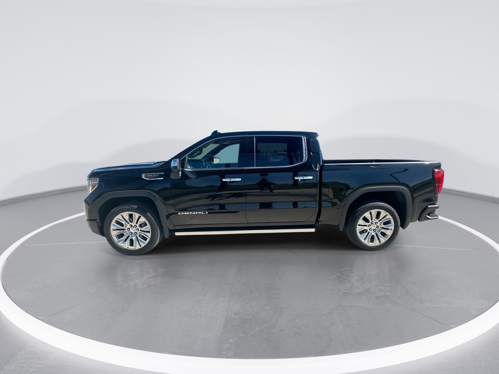 Used 2020 GMC Sierra 1500 Denali w/ Denali Ultimate Package AWD/4WD image 5