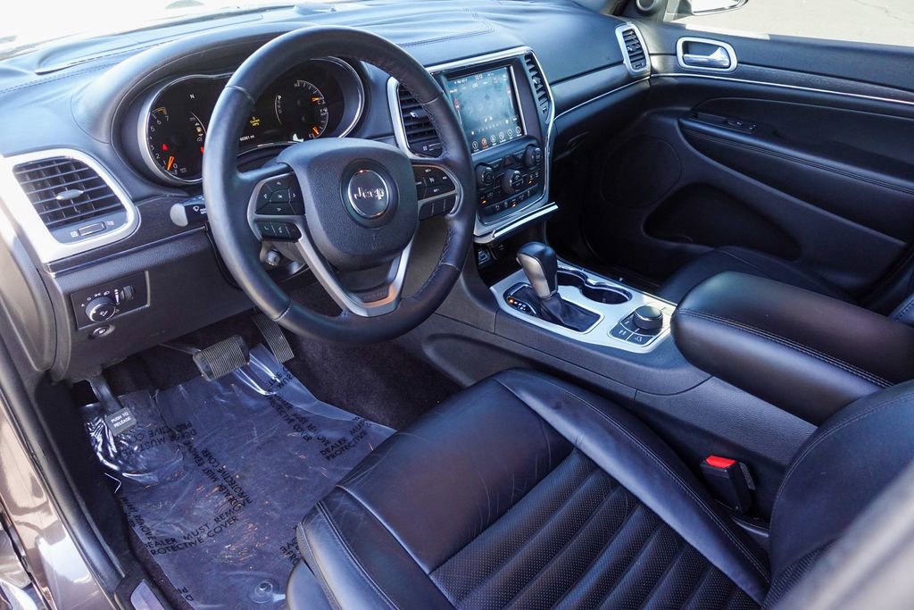 Used 2018 Jeep Grand Cherokee Limited image 11