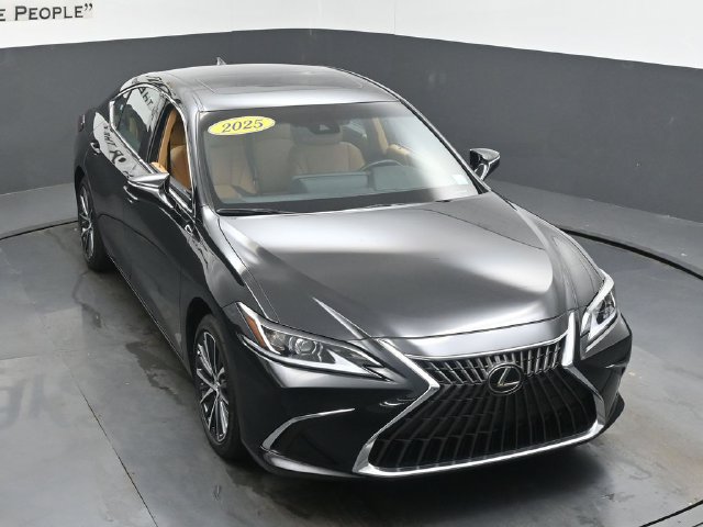 Used 2025 Lexus ES 350 w/ Premium Package FWD image 51