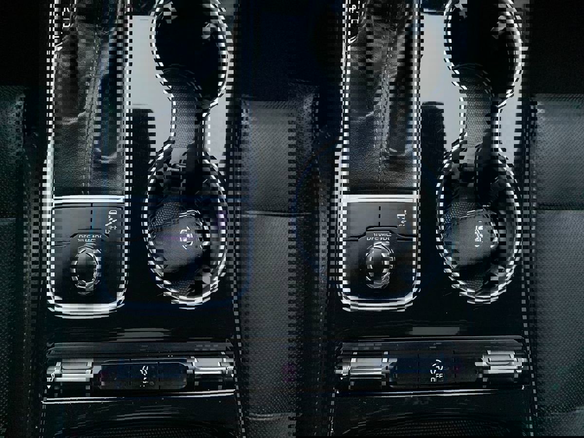 Used 2020 Kia Stinger GT-Line w/ Sun & Sound Package image 26