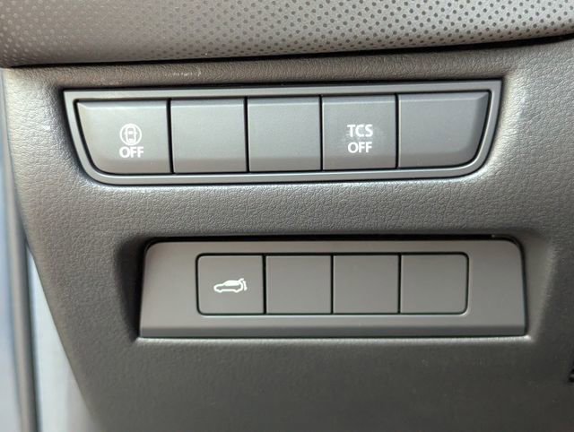 Used 2025 MAZDA CX-50 AWD 2.5 S w/ Weather Package image 19