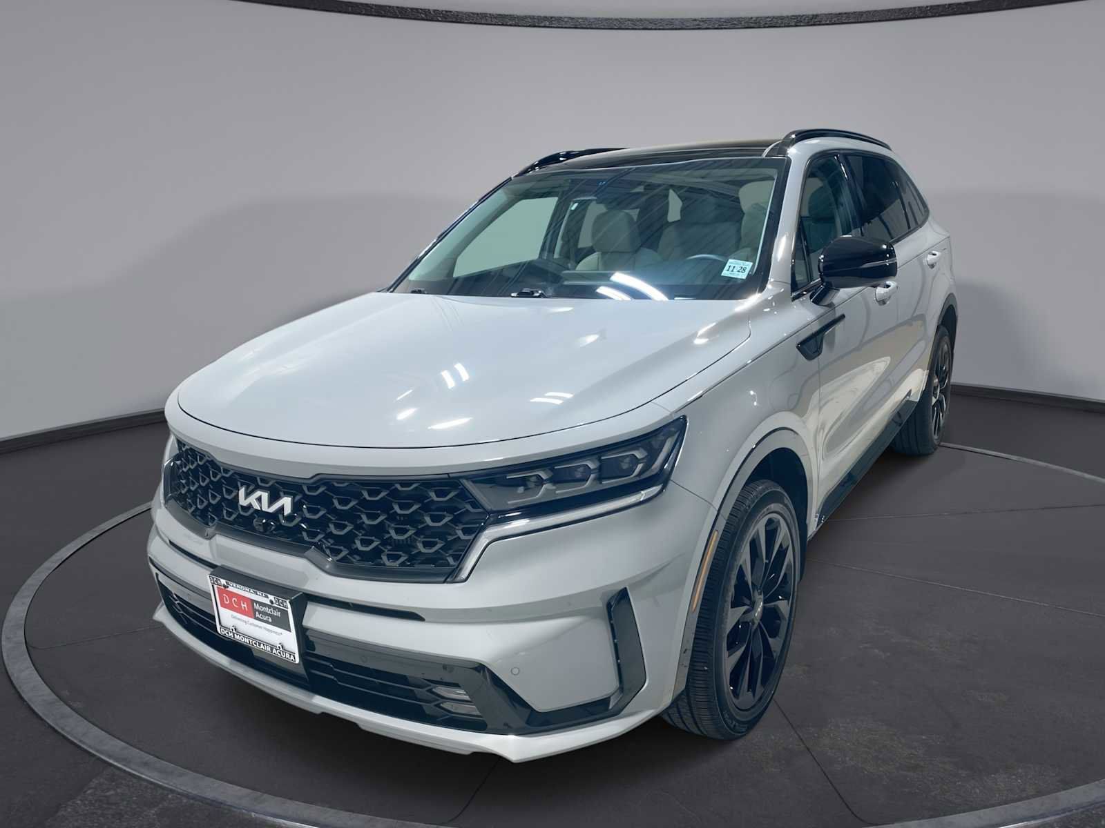 Used 2023 Kia Sorento SX AWD/4WD image 1