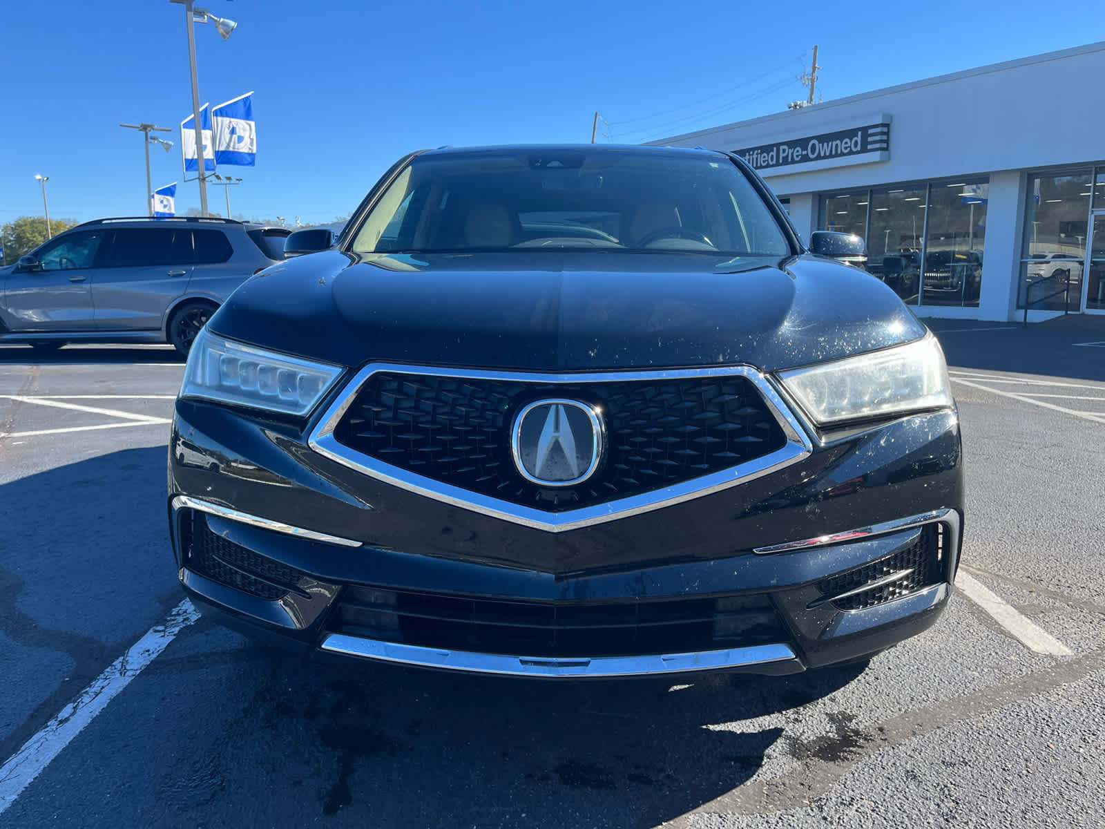 Used 2017 Acura MDX SH-AWD w/ Technology Package image 2