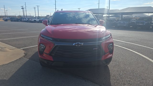 Used 2024 Chevrolet Blazer RS w/ Driver Confidence II Package FWD image 4