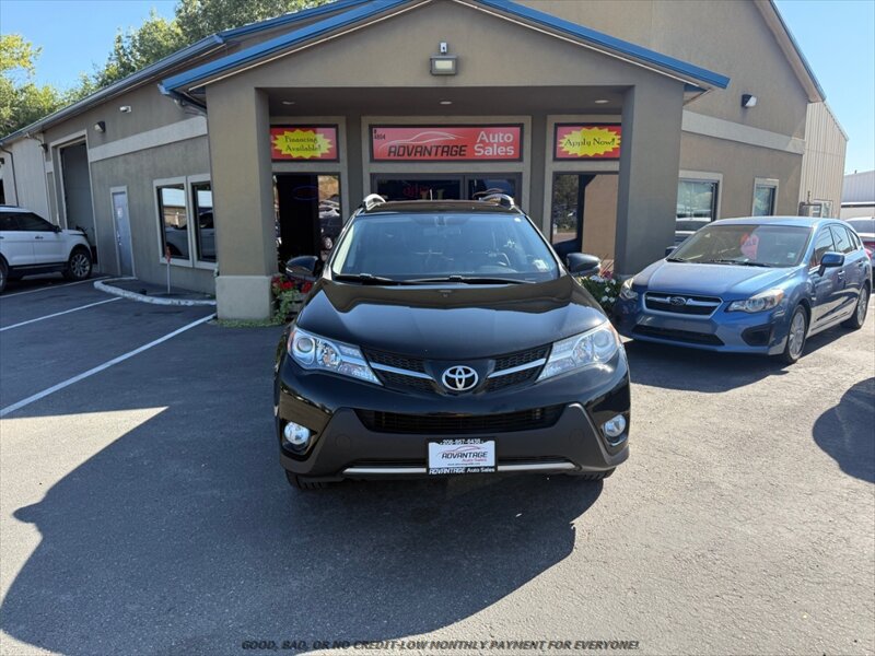 Used 2013 Toyota RAV4 Limited AWD/4WD image 2