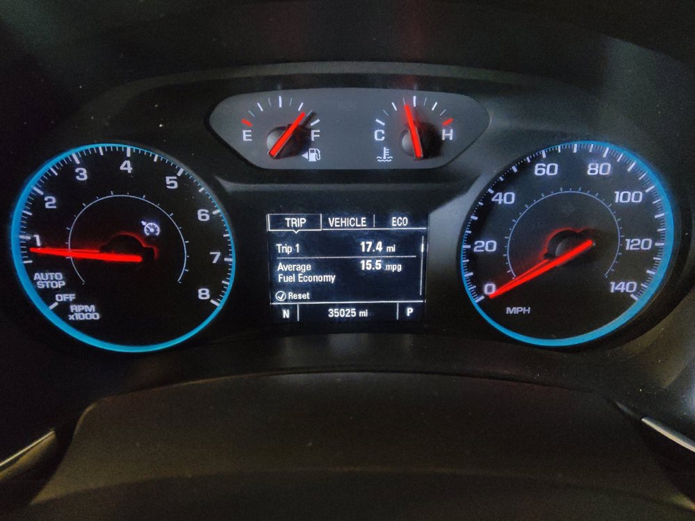 Used 2018 Chevrolet Equinox LS image 23