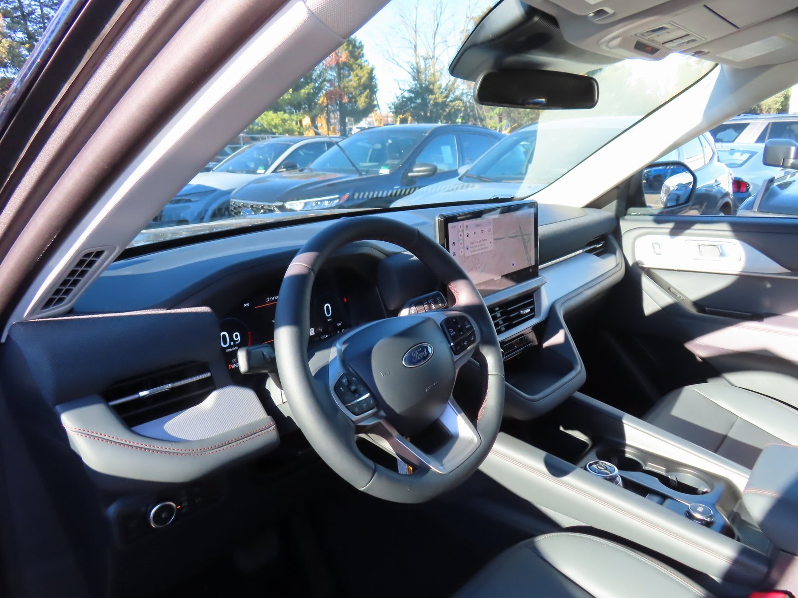 New 2026 Ford Explorer Active w/ Active Comfort Package image 8