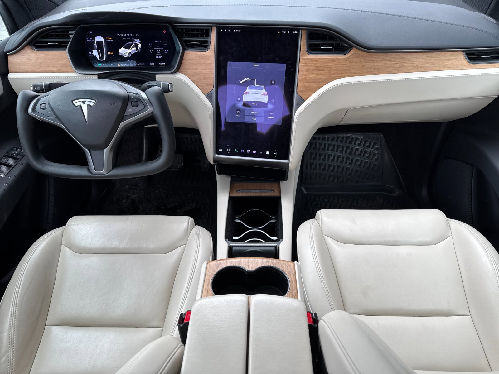 Used 2020 Tesla Model X Long Range image 11