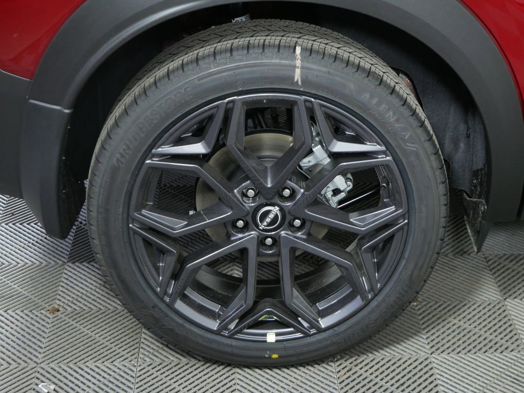 New 2026 Nissan Kicks SR w/ SR Premium Package image 12