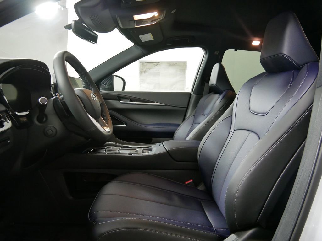 New 2026 INFINITI QX60 Sport w/ Dark Cargo Package image 11