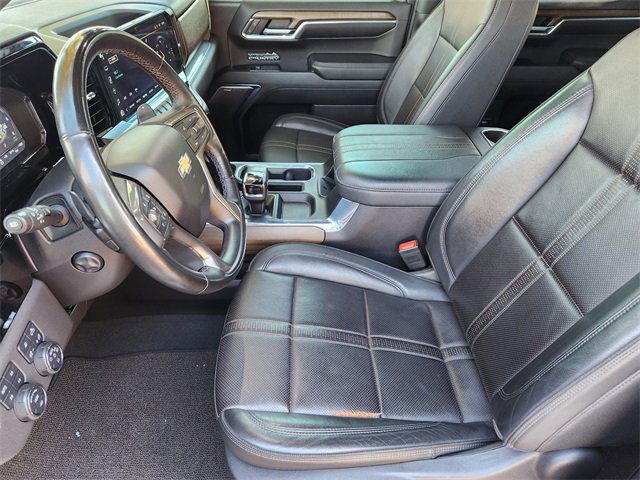 Used 2024 Chevrolet Silverado 1500 High Country w/ Technology Package image 13