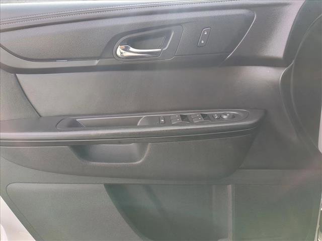 Used 2013 Chevrolet Traverse LT image 10