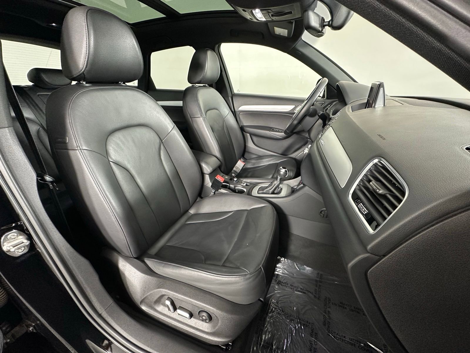 Used 2017 Audi Q3 2.0T Premium AWD/4WD image 12