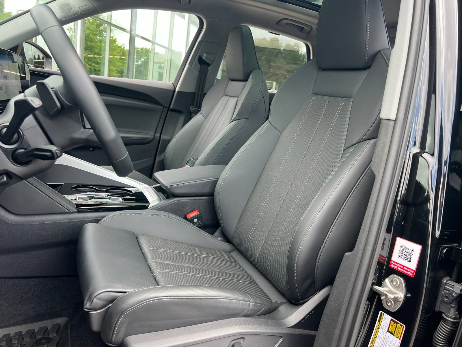 Used 2025 Audi Q5 Premium Plus w/ Premium Plus AWD/4WD image 26