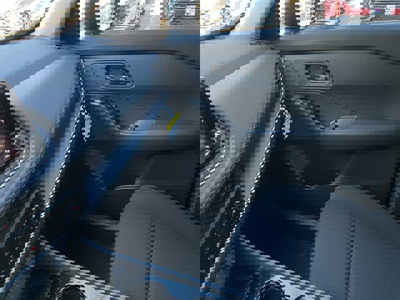 New 2026 Nissan Rogue S image 33