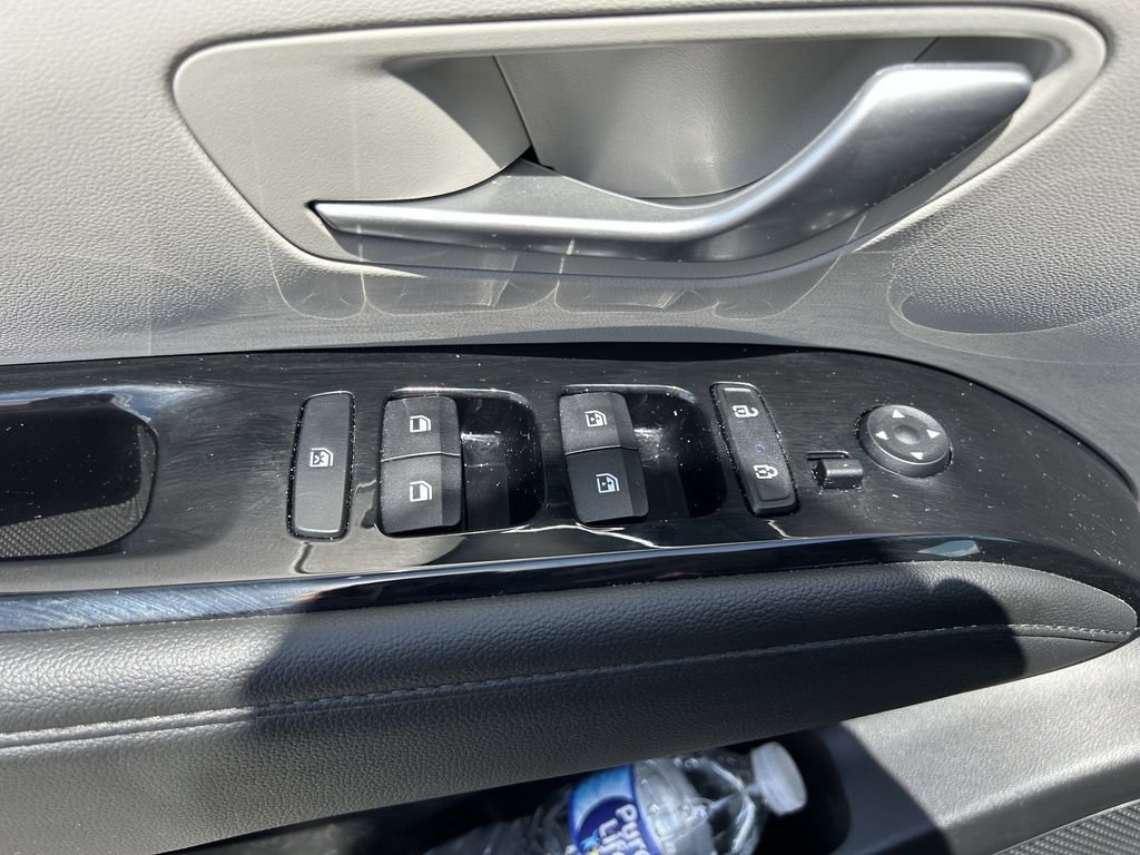 Certified 2023 Hyundai Tucson Limited AWD/4WD image 23
