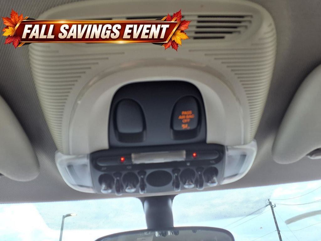 Used 2014 MINI Cooper 2-Door Hardtop FWD image 26