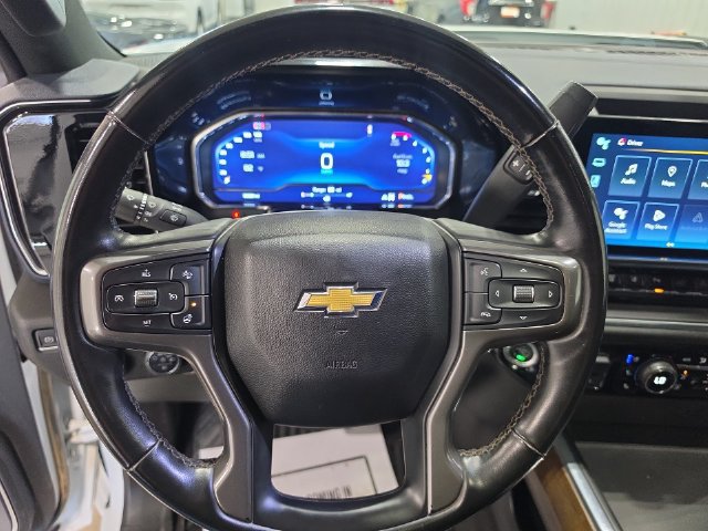 Used 2024 Chevrolet Silverado 3500 High Country w/ Technology Package AWD/4WD image 18