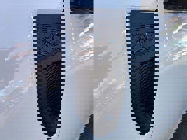 New 2025 Ford Maverick XLT w/ XLT Luxury Package image 13