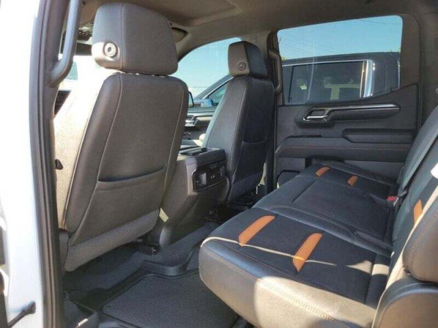 Used 2022 GMC Sierra 1500 AT4 w/ AT4 Preferred Package image 27