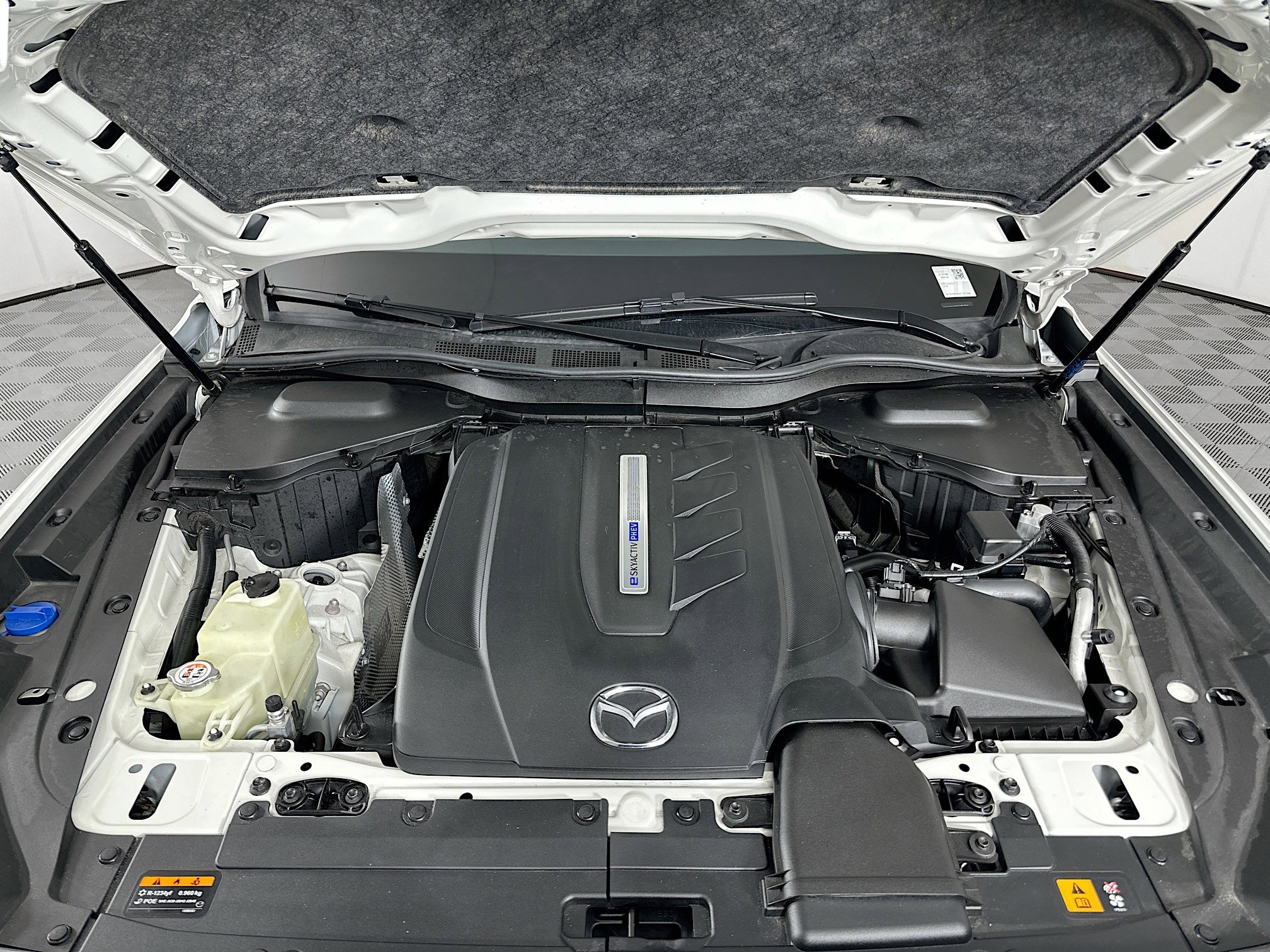 Used 2024 MAZDA CX-90 Plug-In Hybrid w/ Preferred image 35